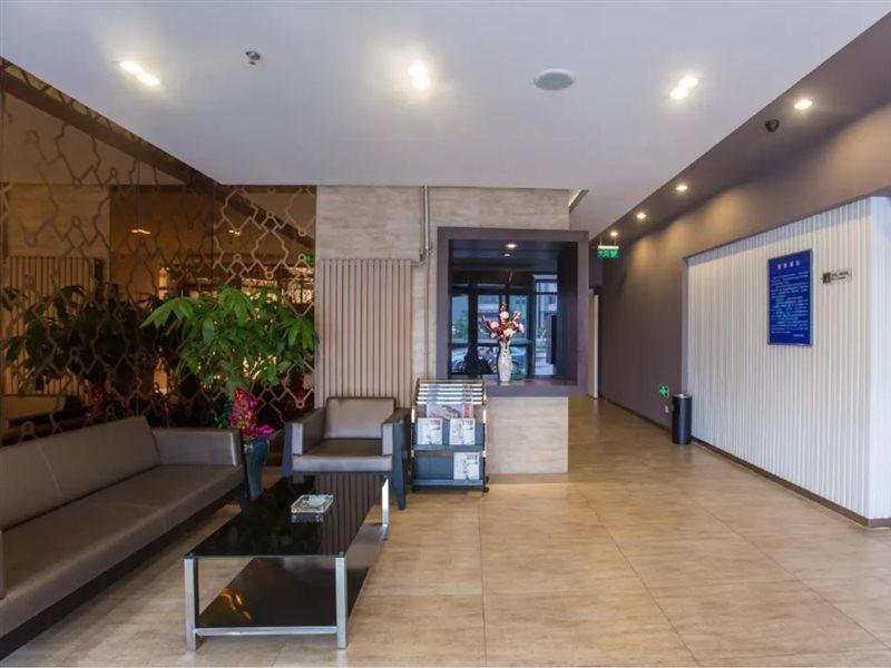 Jinjiang Inn Beijing Gucheng North Road Екстер'єр фото