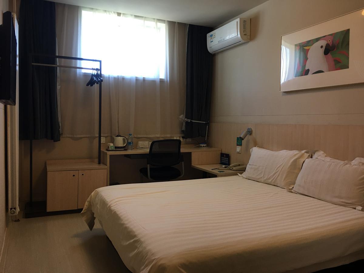 Jinjiang Inn Beijing Gucheng North Road Екстер'єр фото
