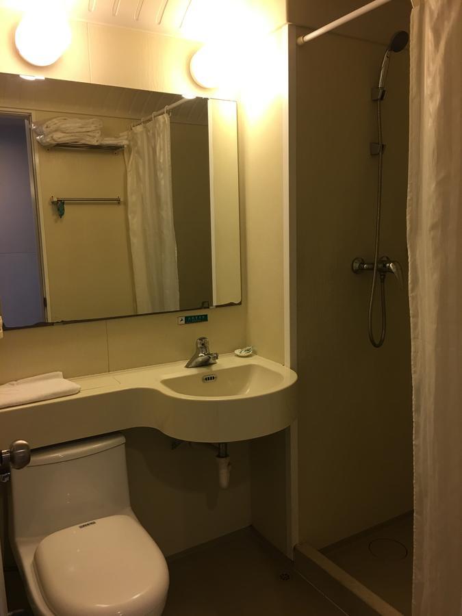 Jinjiang Inn Beijing Gucheng North Road Екстер'єр фото